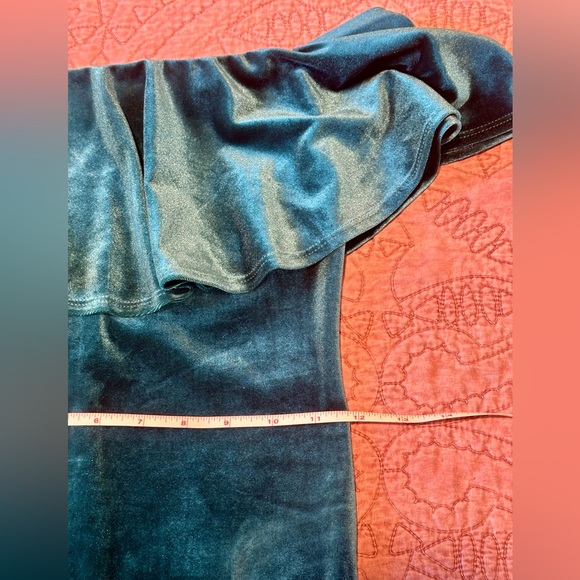 Forever 21 small teal velour dress - Picture 6 of 15